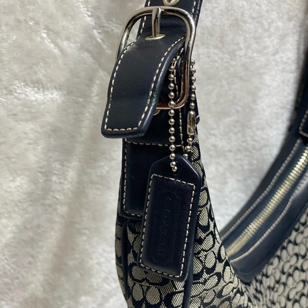 Coach Signature Jacquard Hobo in Black and Tan